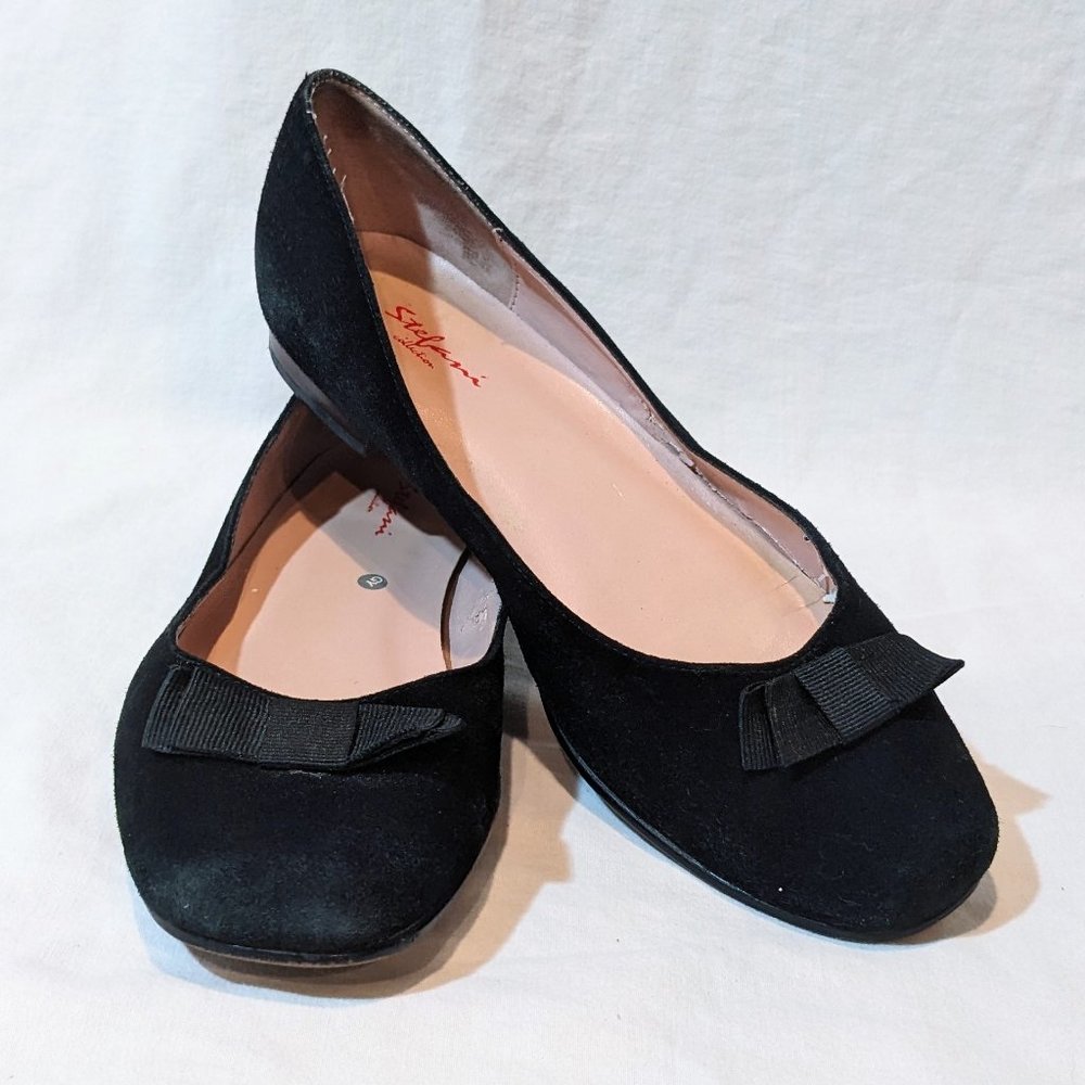 Stefani Collection Black Flats Sz 8